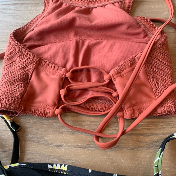 Xhilaration women’s bundle 2pc bikini tops - Picture 8 of 11